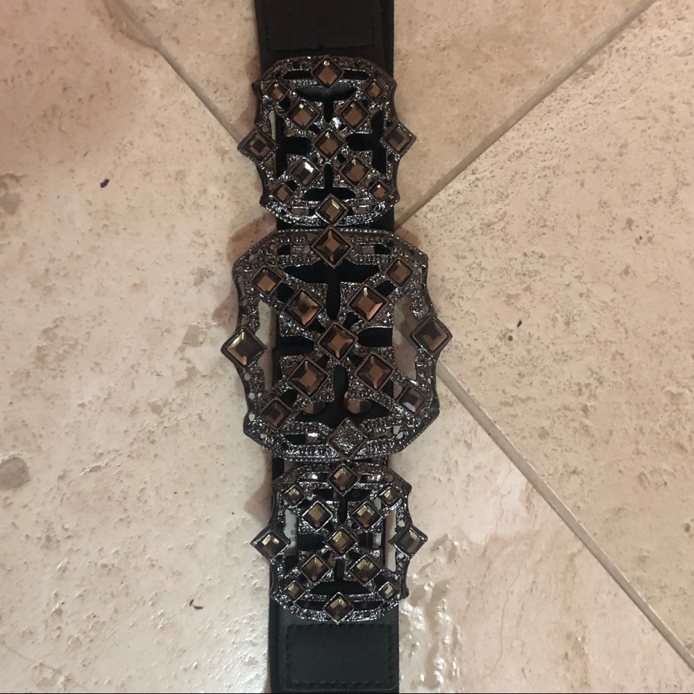 Embellished belt